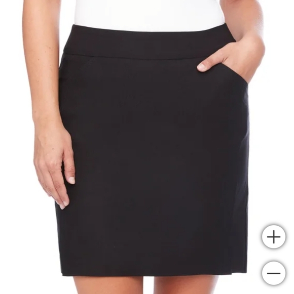 S.C. & Co. Dresses & Skirts - NWT S.C. & CO.‎ Women's Tummy Control Skort Black